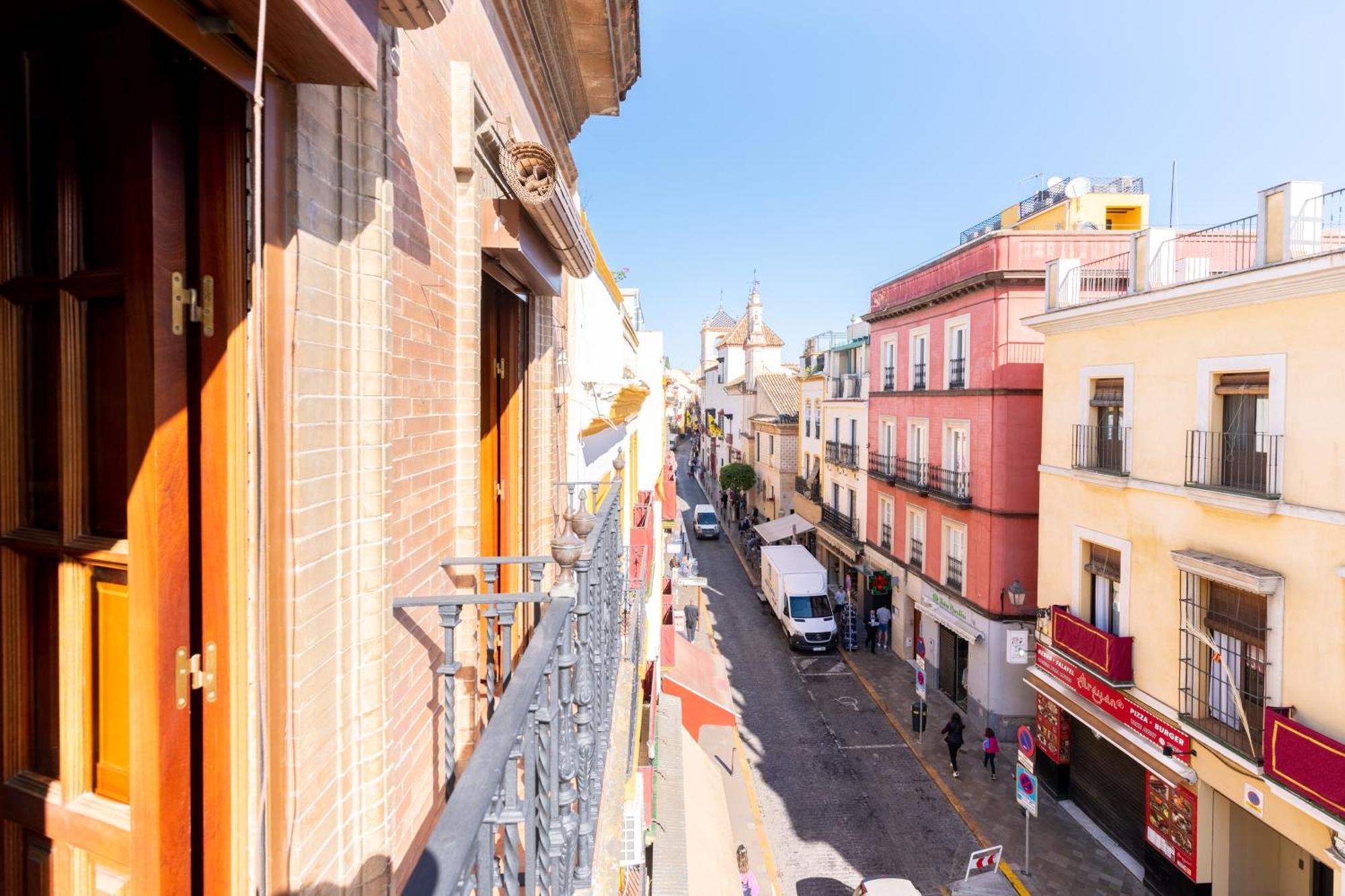 Aoa Gardens Family House Apartment Sevilla