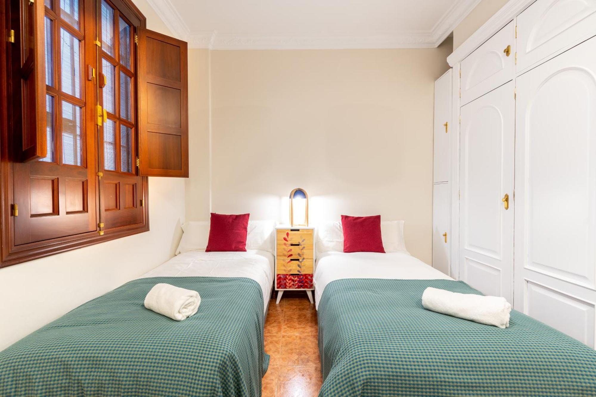 Aoa Gardens Family House Apartment Sevilla